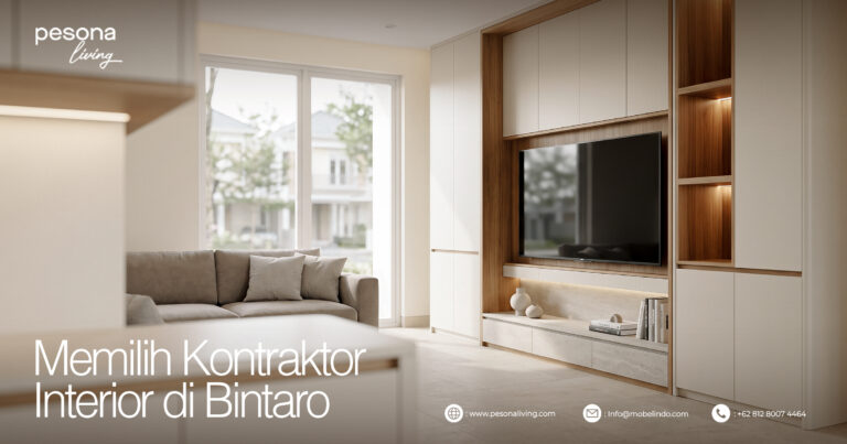 Kontraktor interior sedang berdiskusi dengan pemilik rumah di kawasan cluster premium Bintaro tentang rencana renovasi hunian